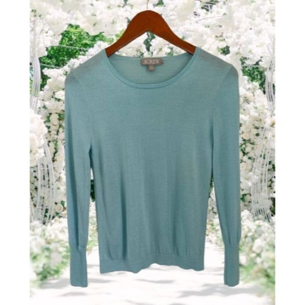 J.Crew XS Light Blue Long-Sleeve Crewneck Sweater Womens Lightweight Merino Wool